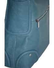 Nakita in Capri Blue